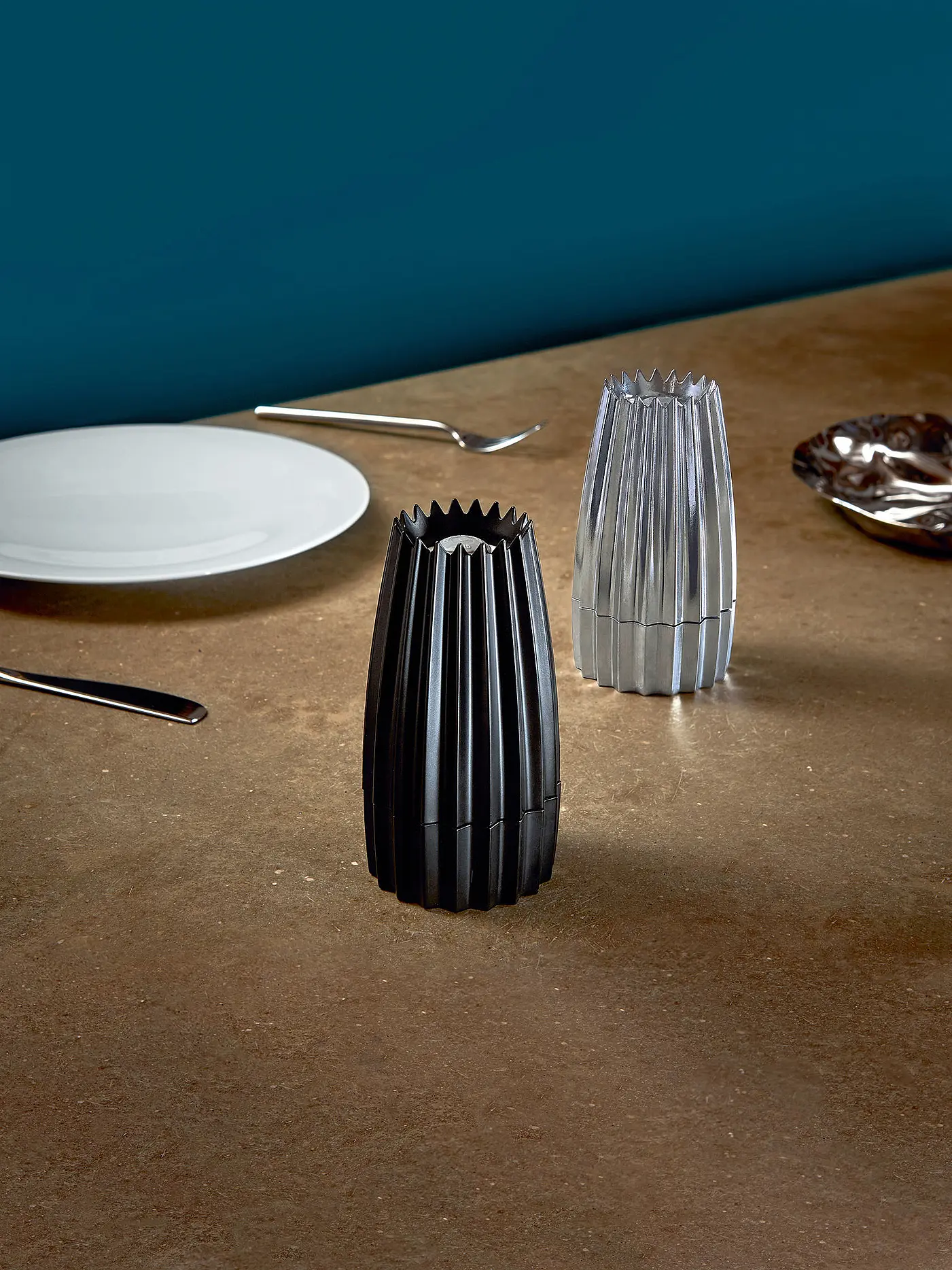 ALESSI | Salz/Pfeffer Mühle Grind 14,2cm Gussaluminium | 